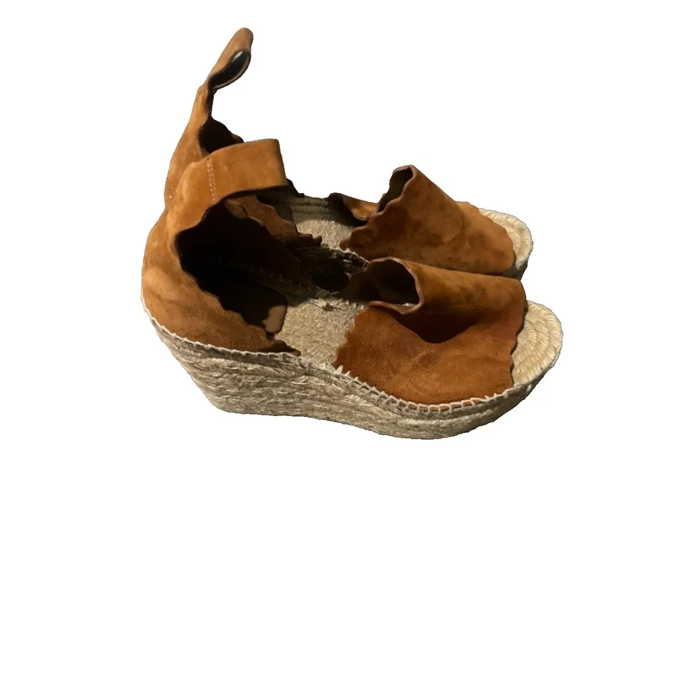 Chloe Lauren Scalloped Suede Espadrille Wedge Sandals Tan Brown US 7 NO STRAPS